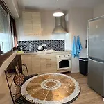 Cosy & Lumineux - 2 Balcons - Expo Apartamento París