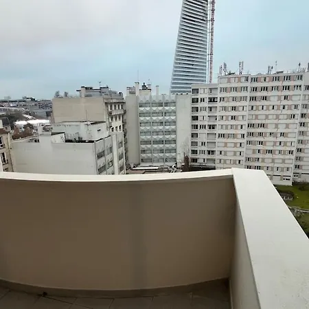 A Warm Breathing Cozy * París