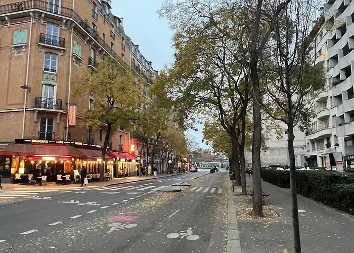 A Warm Breathing Cozy Apartamento